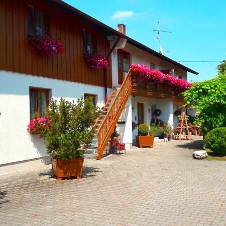 Pension Zum Krug, Messe Muenchen Hergolding ภายนอก รูปภาพ